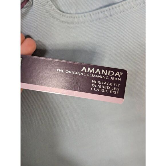 NWT Gloria Vanderbilt Amanda The Original Slimming Blue Jeans - Size 10 - Picture 9 of 9